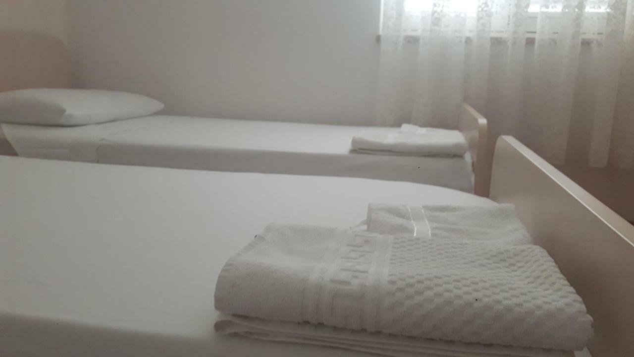 Apartment Kekica Novalja
